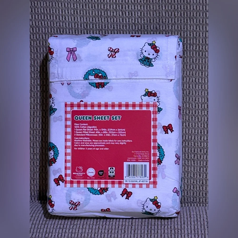 HELLO KITTY Christmas Wreaths And Bows Queen Sheet Set Made By Sanrio NWTS